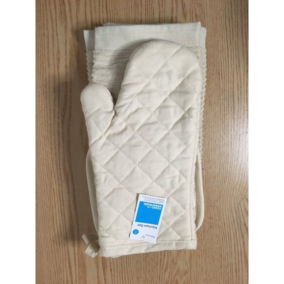New Room Essentials 5pc Kitchen Set Basic Tan 1-Oven Mitt 2-Potholders 2-Towels - Picture 2 of 5